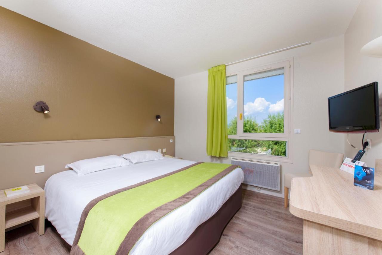 Hotel Le Chatard Sarcey Exterior foto