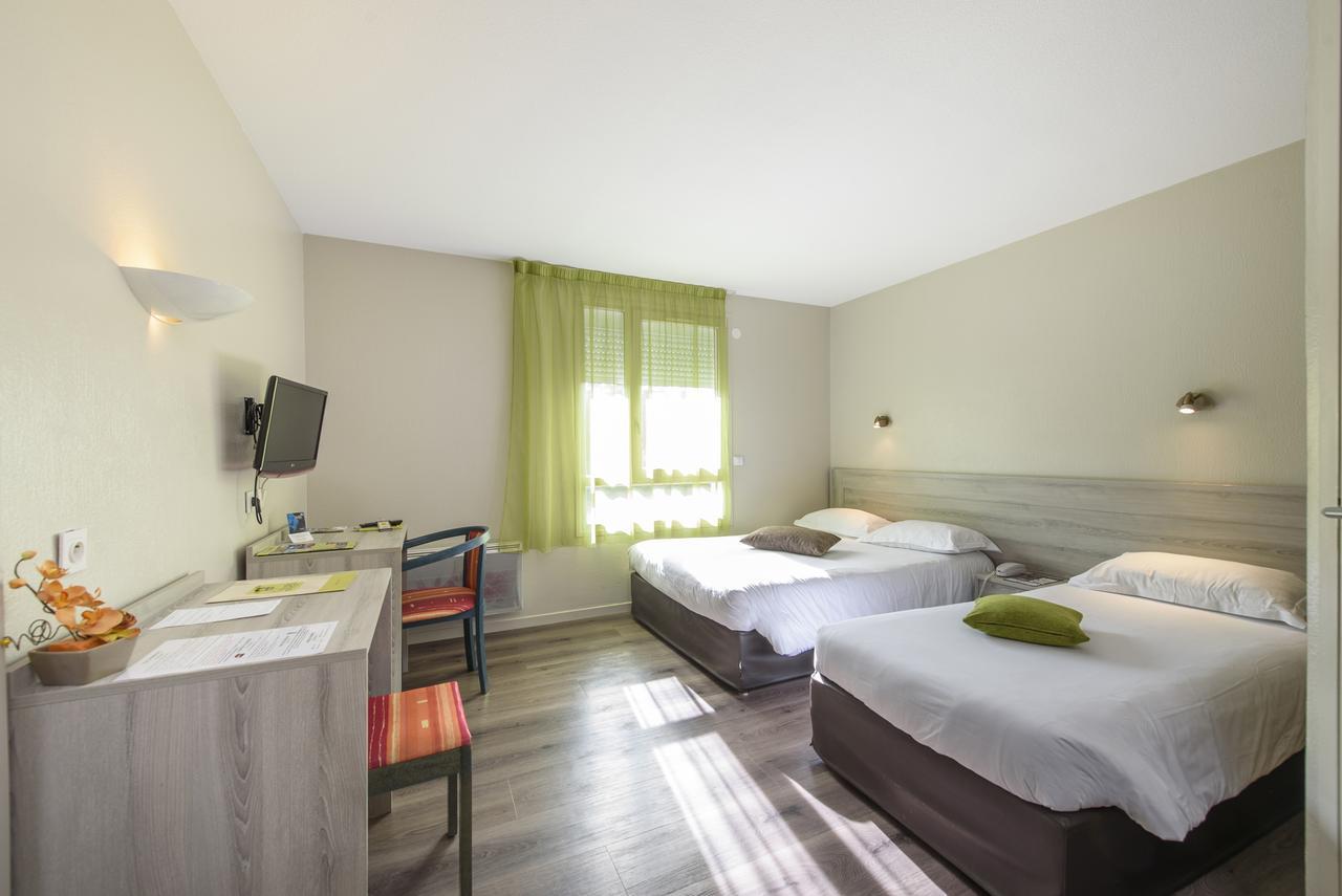 Hotel Le Chatard Sarcey Exterior foto