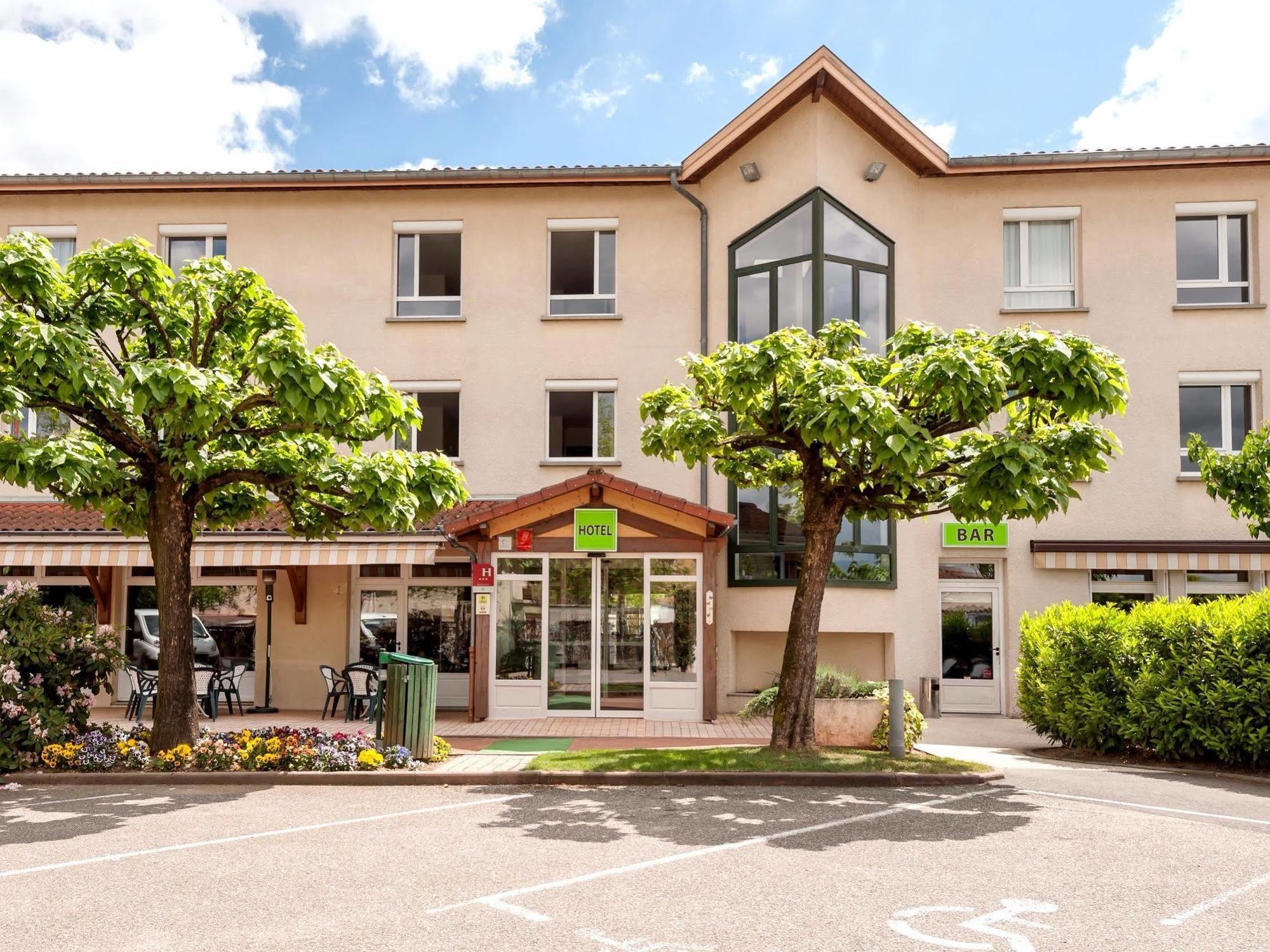 Hotel Le Chatard Sarcey Exterior foto